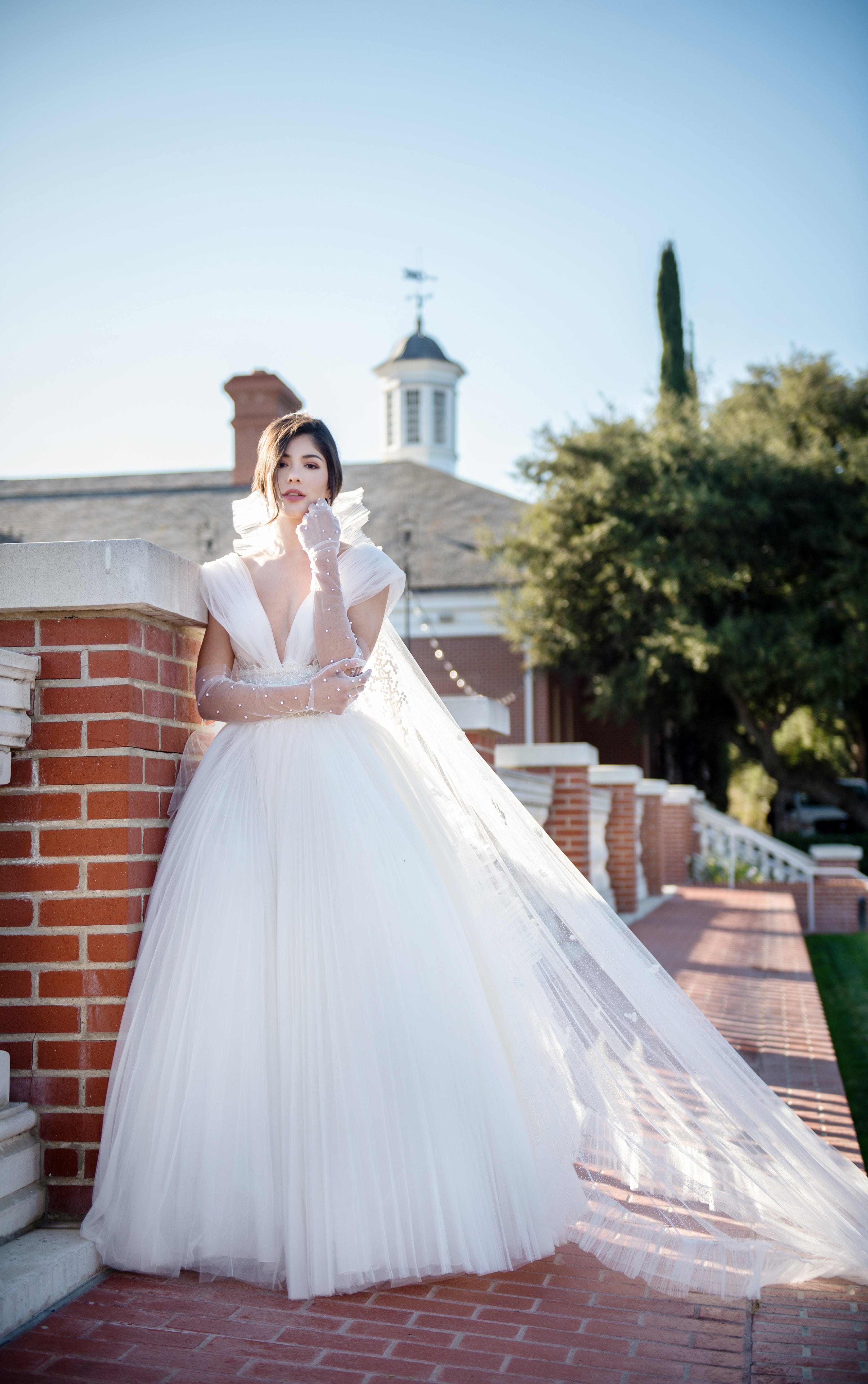 Jinza Bridal Folded Tulle - Simple A-Line V Neck Wedding Dress, White
