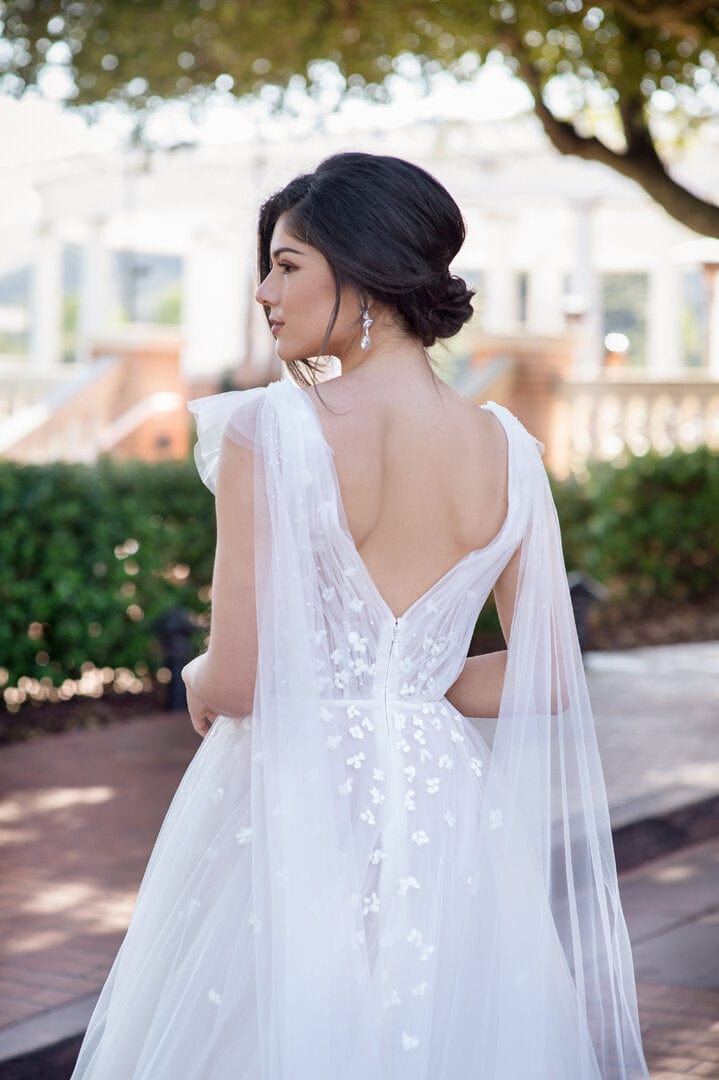 Jinza Bridal Tulle - Boho A-Line V Neckline Wedding Dress With Shoulder Train, White