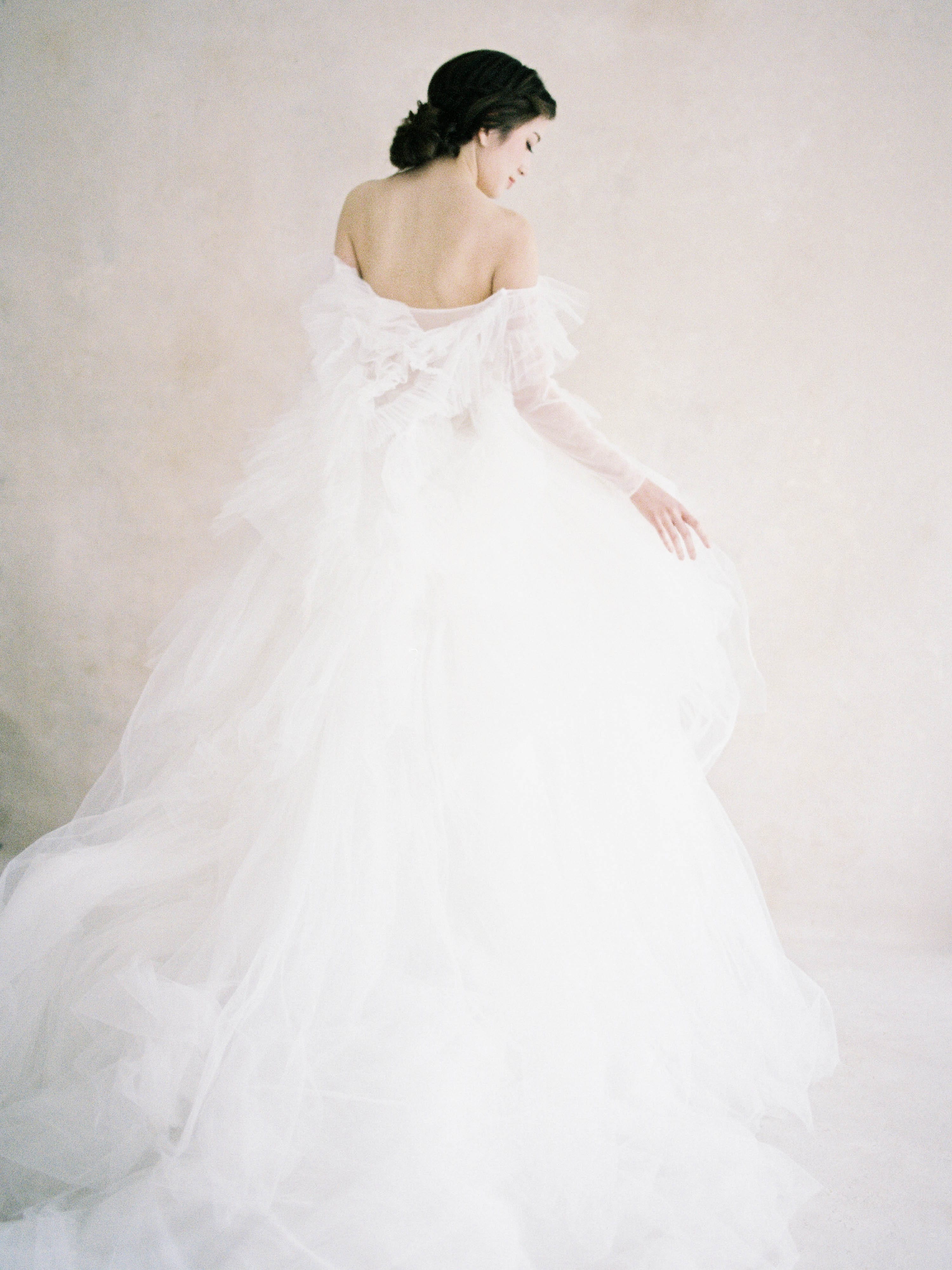 Jinza Bridal Silk Tulle - Long Sleeve Strapless Ball Gown Wedding Dress, Offwhite