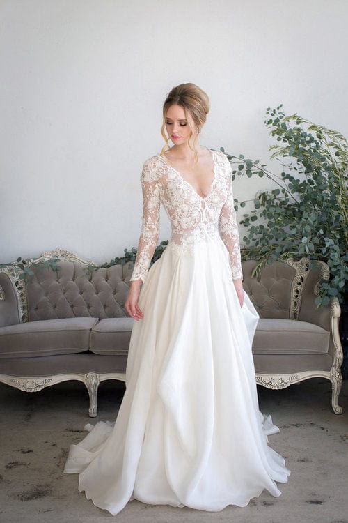 BMbridal Long Sleeves Princess Ball Gown Wedding Dress With Lace Appliques  | BmBridal